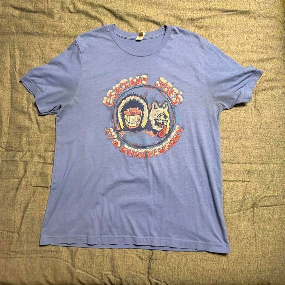 Eskimo Joe's Men's Blue T-shirt